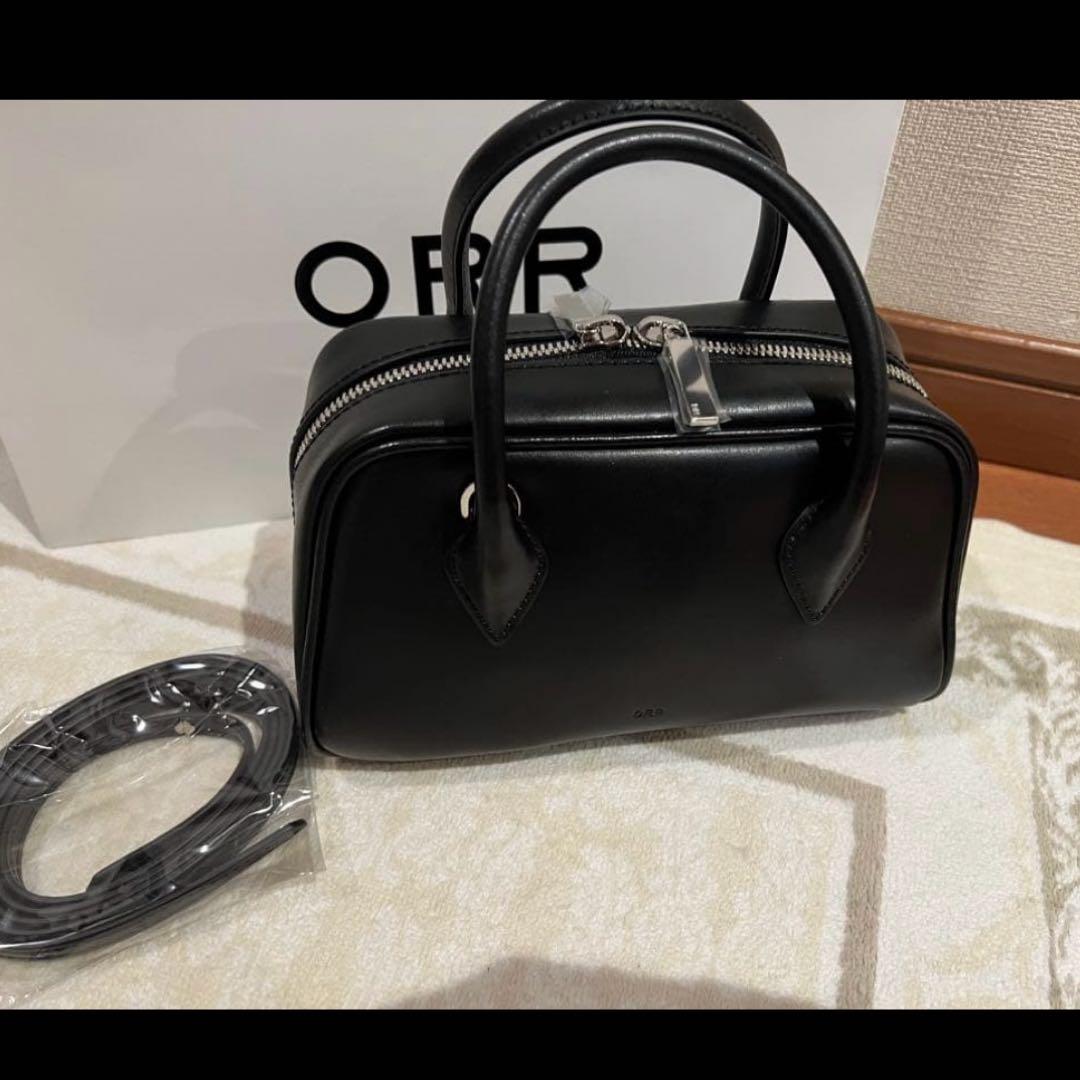 完売オルORR黒ハンドバッグmini curby bag新品ミニカーヴィーバッグ