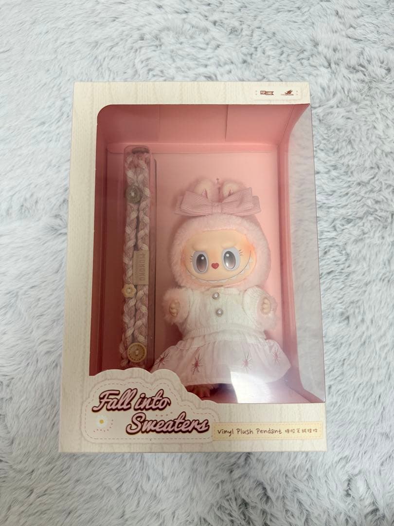 LABUBU MOKOKO Fall Into Sweaters ペンダント