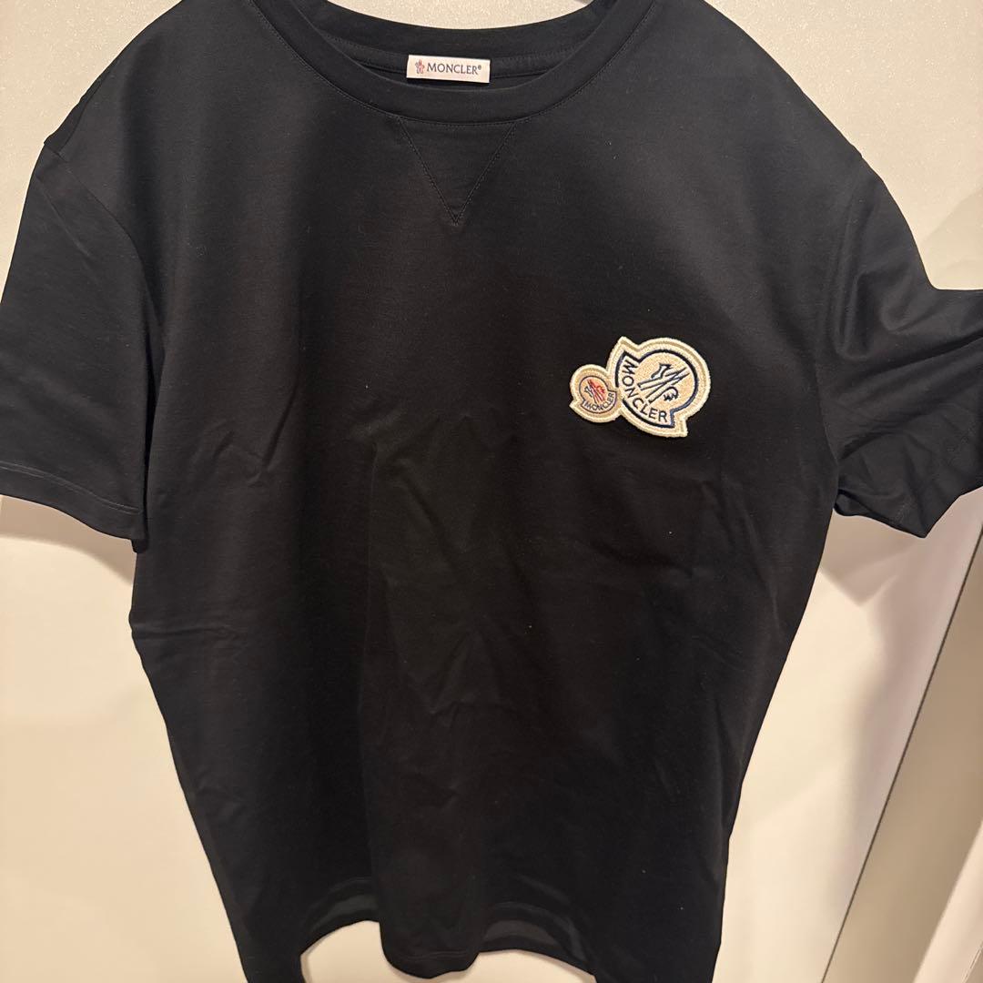MONCLER ブラック Tシャツ Mサイズ