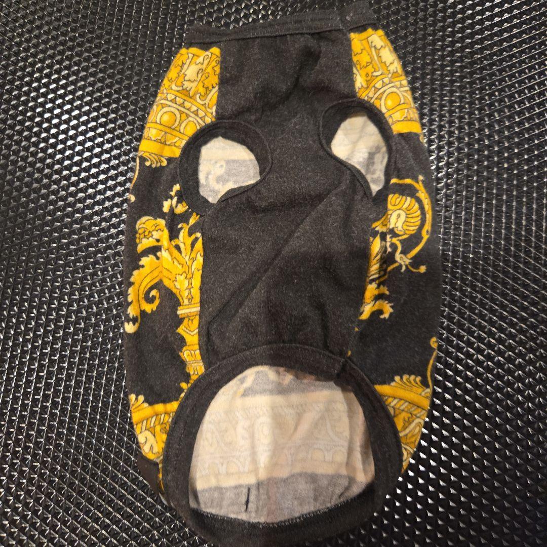 VERSACE 'Barocco' dog t-shirt　Sサイズ