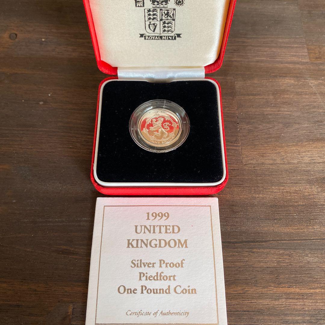 イギリス　1ポンド　ピエフォー　1999年
