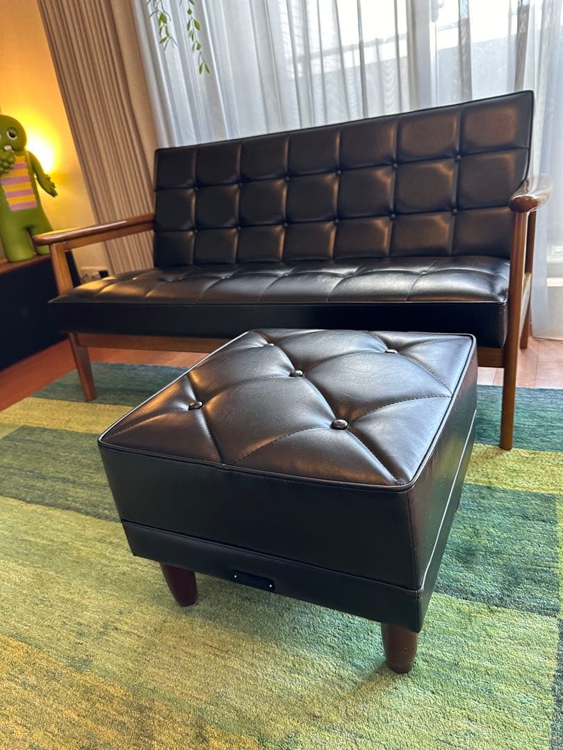 カリモク60 オットマン/スタンダードブラック