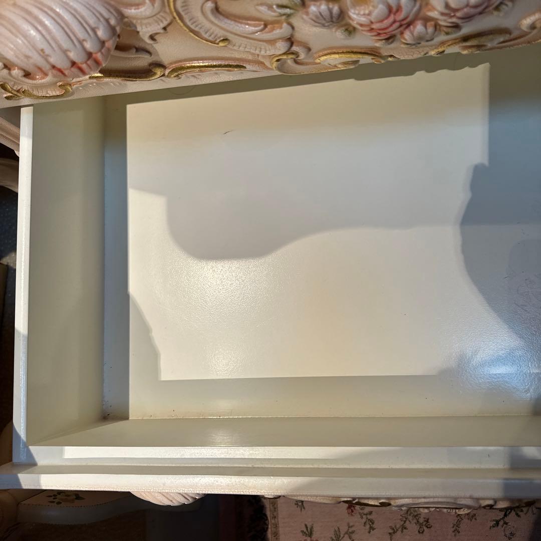 ロココ調　4段　チェスト　ななちゃんページ