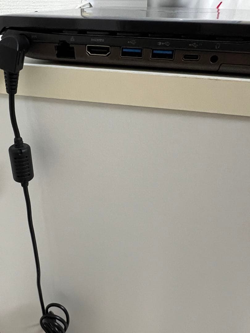 富士通 ノートパソコン FMVA56D1