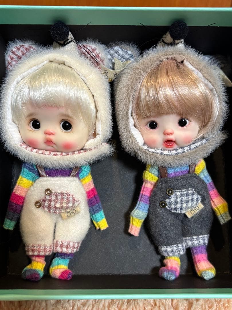 粘土ヘッドドール　海外作家様　2体セット　お洋服付き