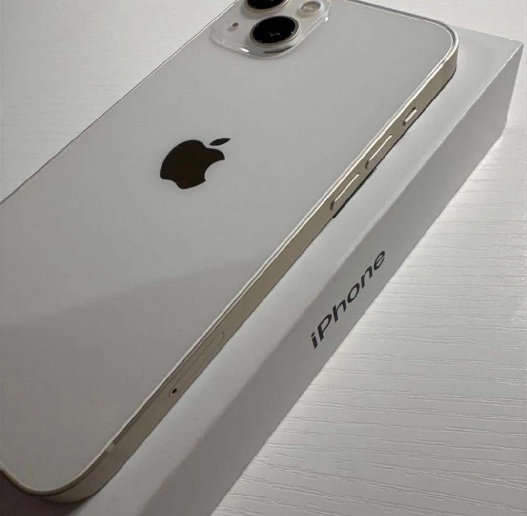 ひろ  iPhone 13 256GB スターライト SIMフリー 極美品