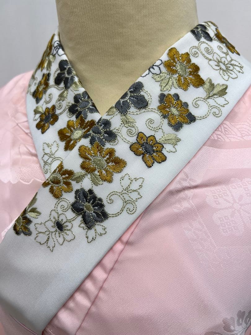 振り袖　フルセット　長襦袢　成人式　金彩加工　刺繍　全通袋帯　重ね襟付き656