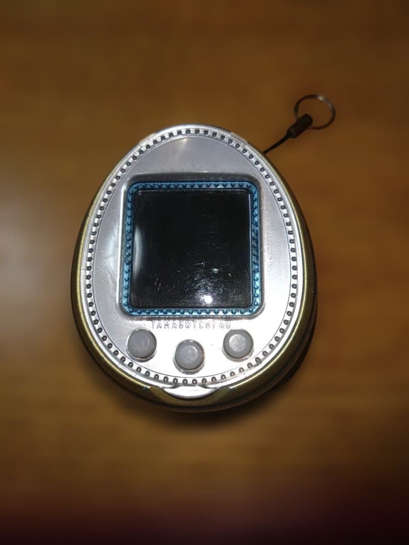 たまごっち4u ブルー　中古品