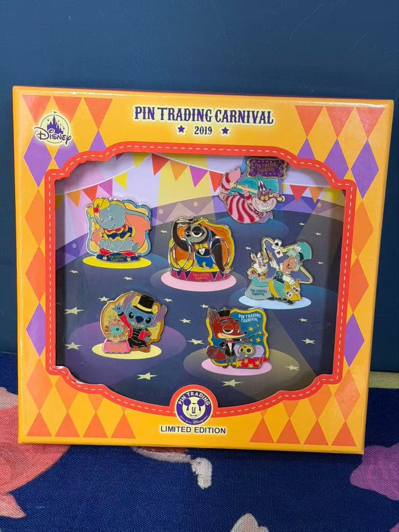 香港ディズニーランド正規品ゲームテーマピンバッジニックスティッチ限数600