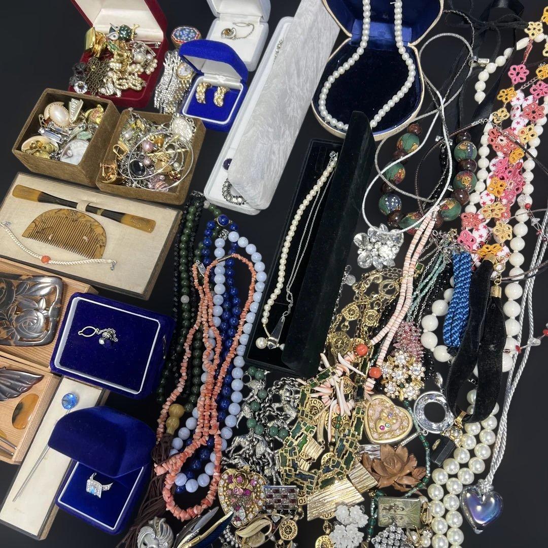 PB193 アクセサリーまとめ　整理品　遺品　約140点　天然石　珊瑚　べっ甲