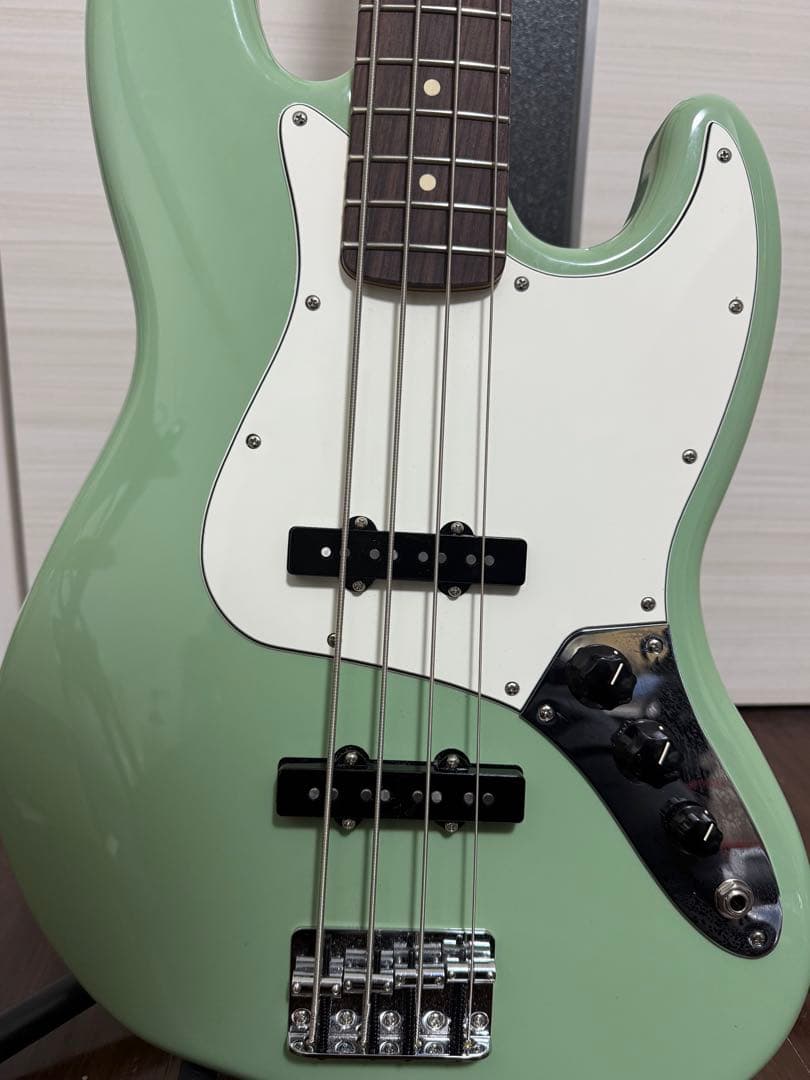 フェンダー　Player II Jazz Bass