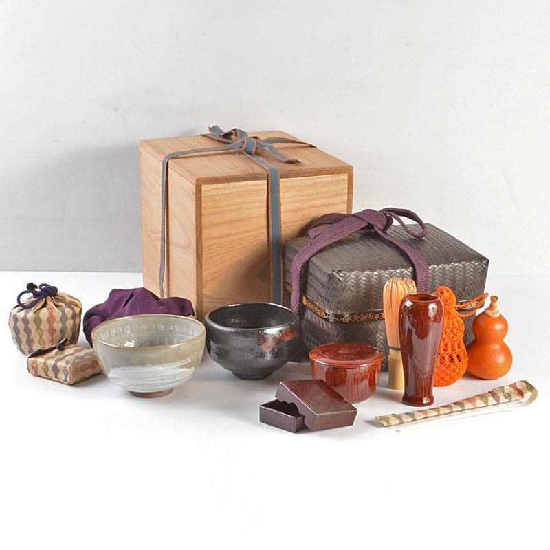 平安　東山麓　東竹園斎作　茶籠　黒楽茶碗　瓢箪振出など　八点一式　DR7039F