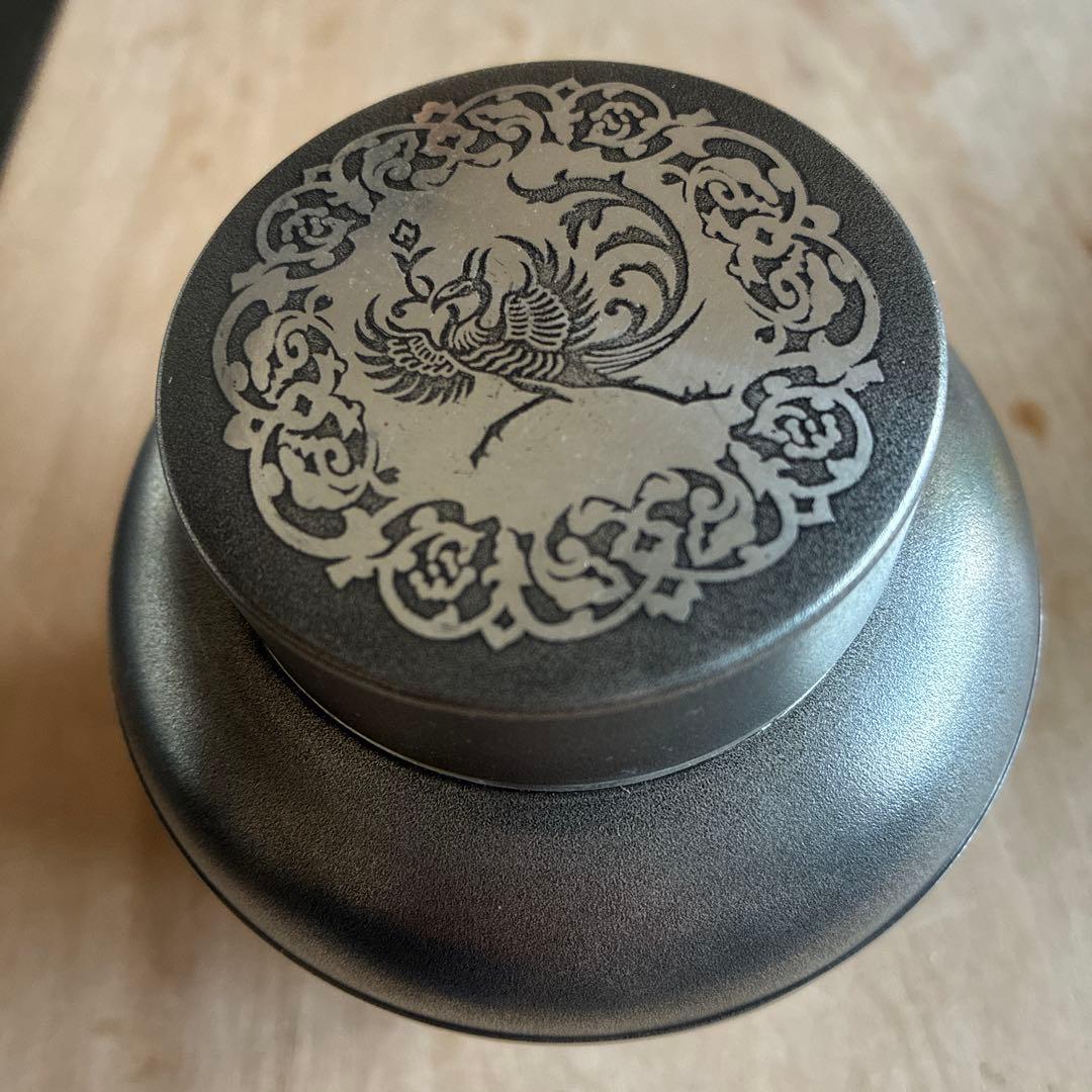 藤社薬品工業株式会社の創業100周年記念の錫製茶壺