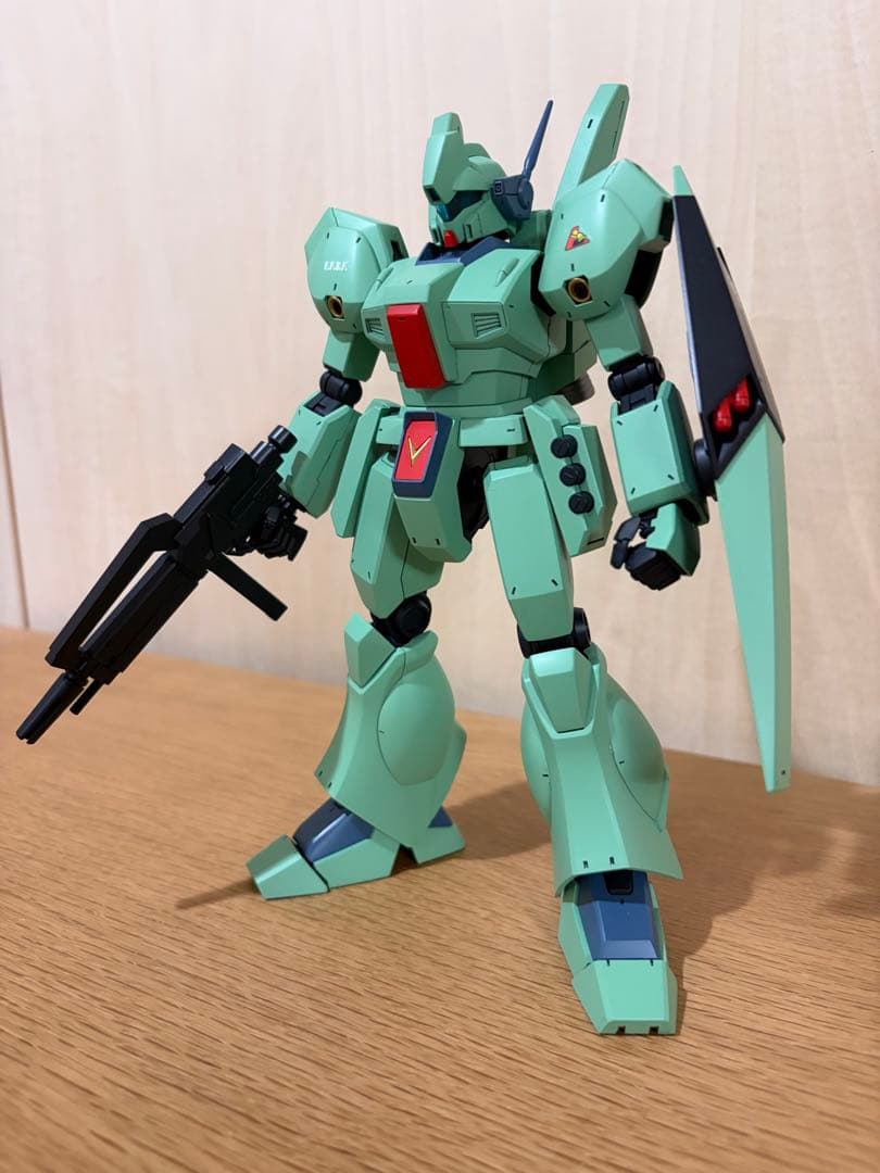 mgジェガン全塗装完成品　逆襲のシャアカラー