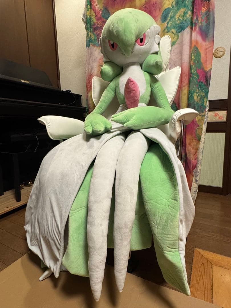 サーナイト　等身大ぬいぐるみ