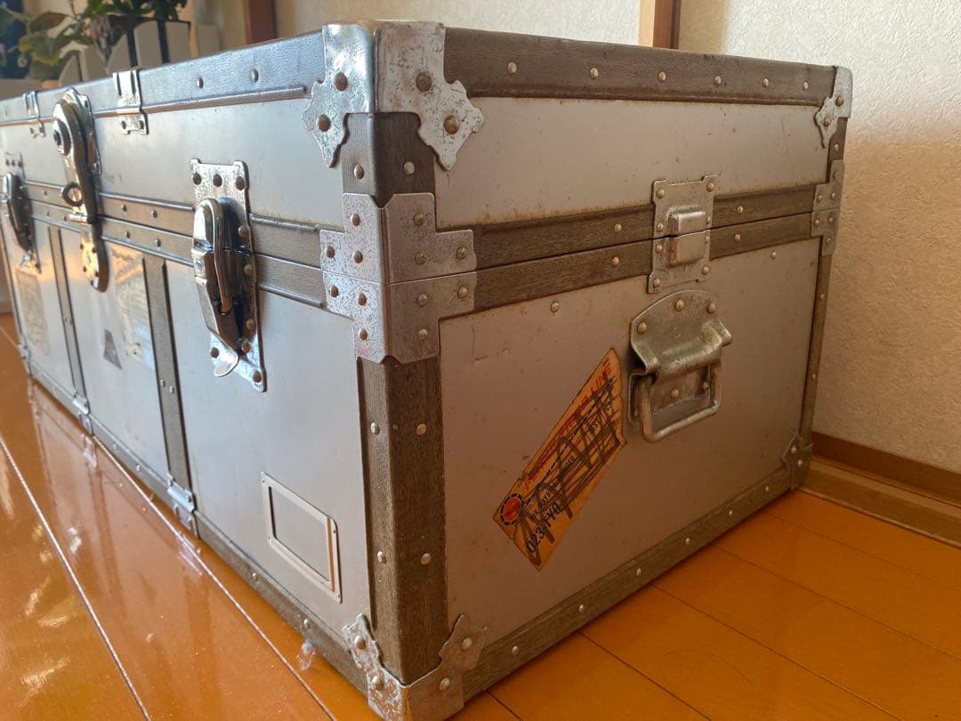 KOWA アルミ製シルバートランク(鍵付き)