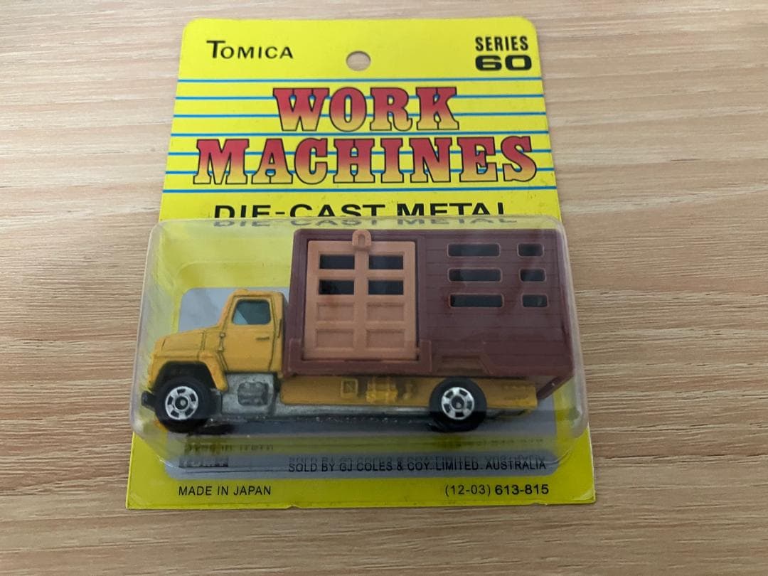 トミカ　フォード　キャトルトラック　F27-2-3　ラベル無　ヨーロッパ