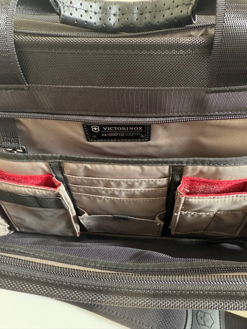 victorinox ビクトリノックス　ビジネスバッグ(黒)