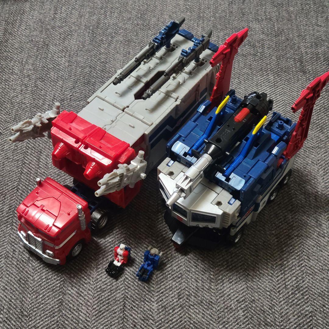 トランスフォーマー レジェンズ スーパージンライ & ゴッドボンバー