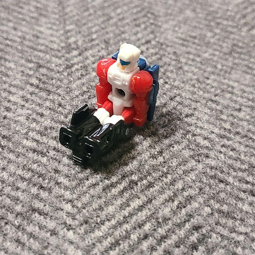 トランスフォーマー レジェンズ スーパージンライ & ゴッドボンバー