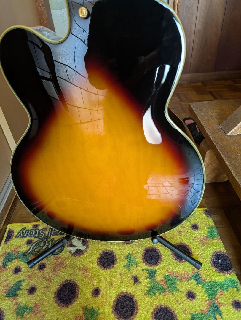 フルアコ　Epiphoneブロードウェイ　ほぼ新品