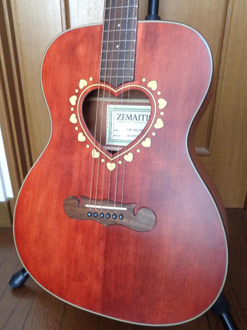 Zemaitis CAF-85H Faded Red　超美品！ ギグバッグ付
