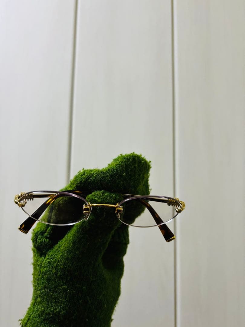 【人気商品】Miu Miu リムレスメガネ クリアサングラス