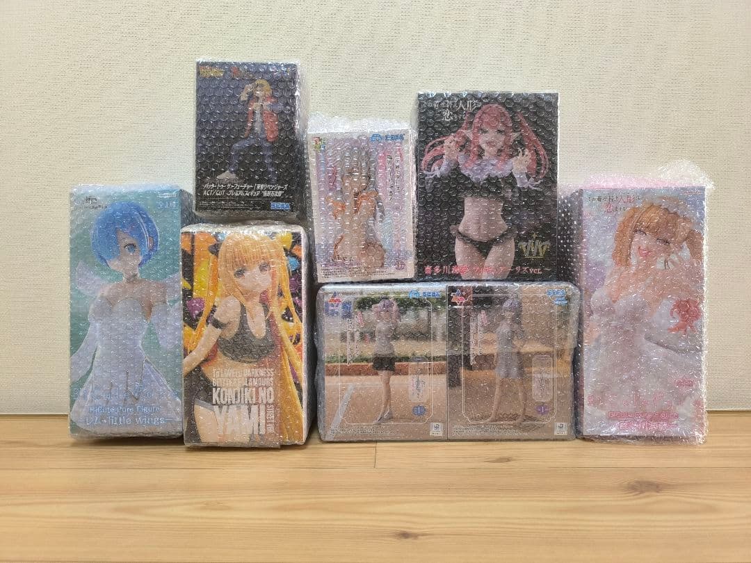 フィギュア 8個