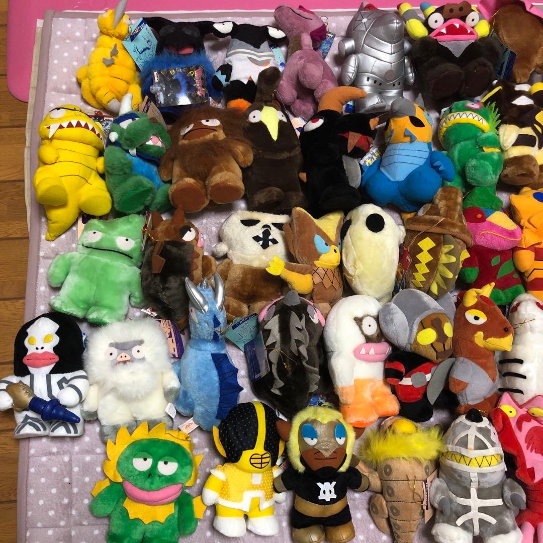 ウルトラ怪獣101ぬいぐるみ91体＋ゴールドバルタン、ゼットン、隊員2体