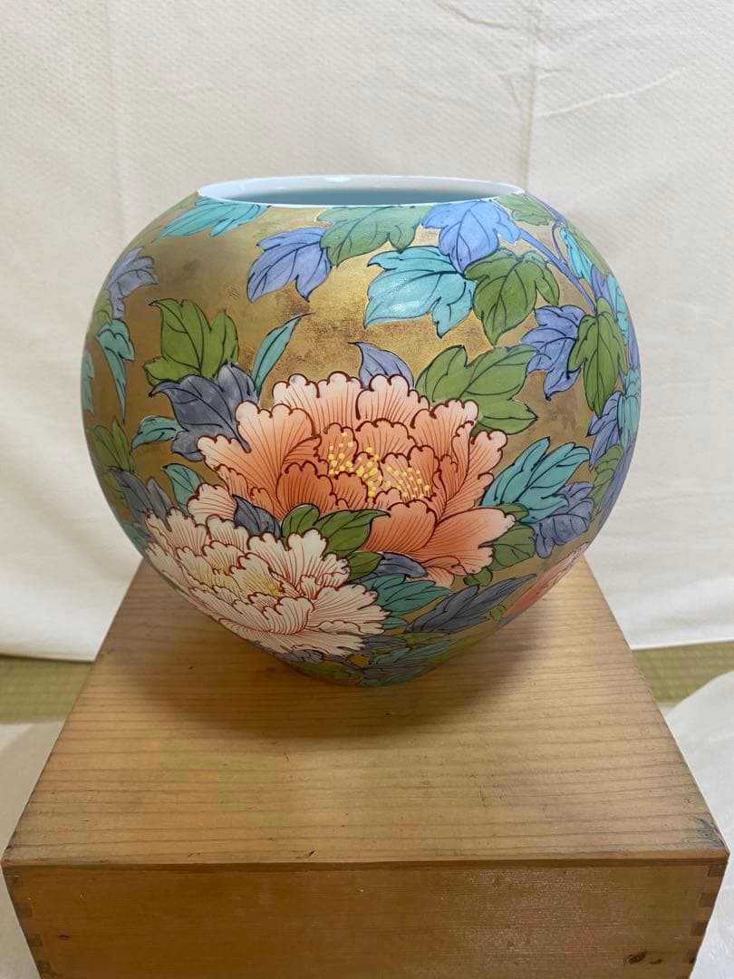 【希少＊限定品】肥前有田焼 文右エ門 飾壺・花入