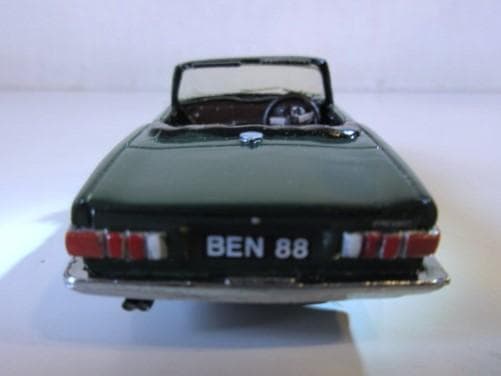 特価 Provence Moulage (1/43) トライアンフ TR6