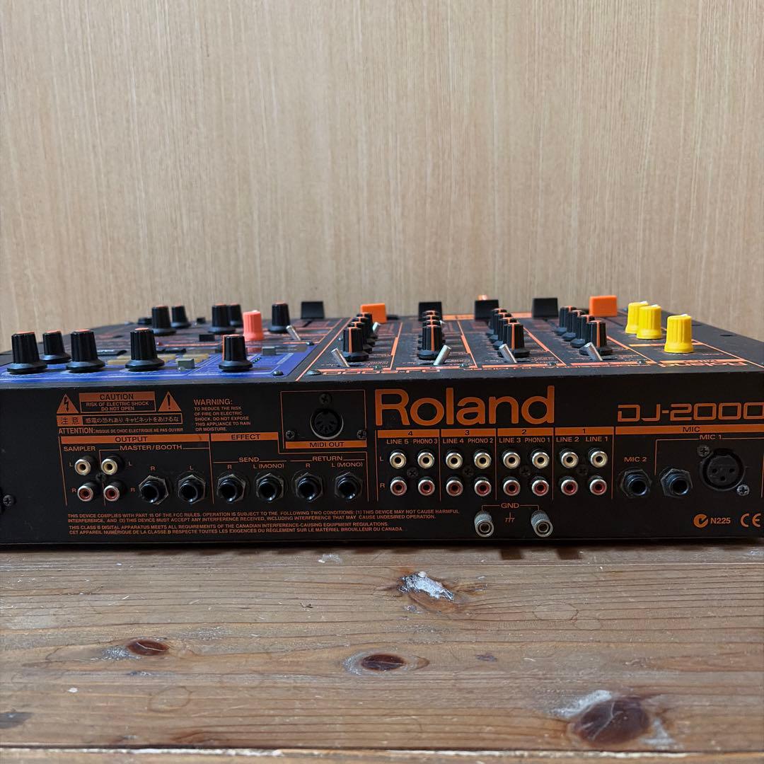 Roland DJ-2000 プロフェッショナルDJミキサー
