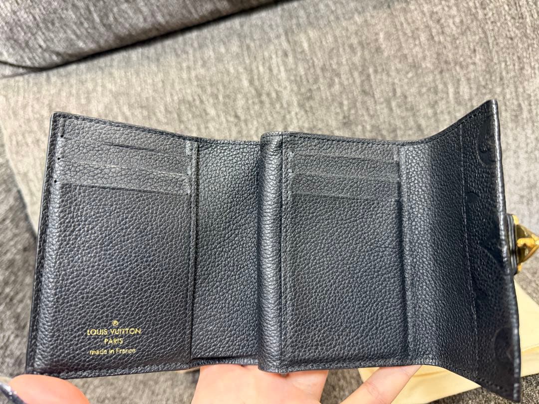 LOUIS VUITTON ポルトフォイユメティスコンパクト ノワール