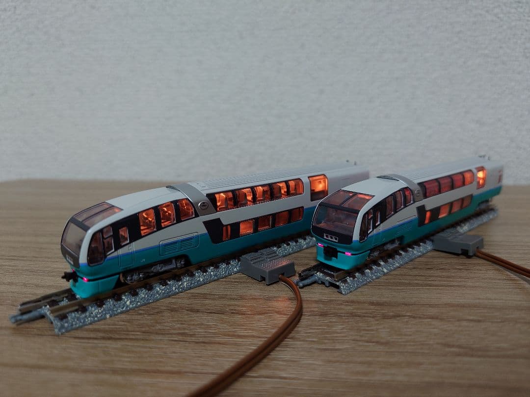 KATO 10-474、475 251系 スーパービュー踊り子 新塗装 基本増結