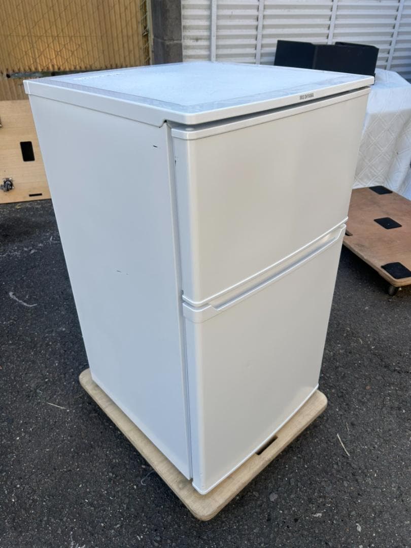 アイリスオーヤマ 冷蔵庫 IRR-90TF-W 90L 2018年製 一人暮らし