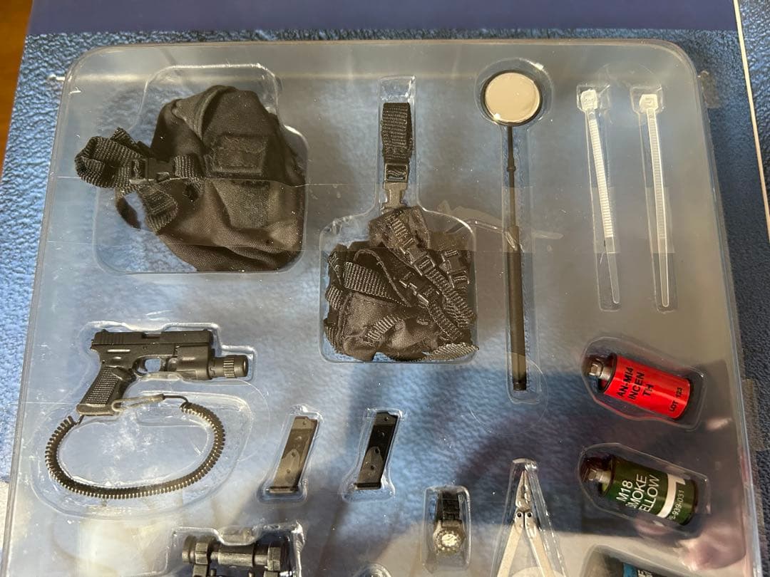 【ウェイン】1/6 SWATとnight ops jumper 2体セット