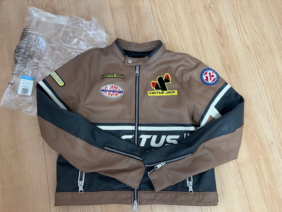 AIR JORDAN×travis scott レザージャケット