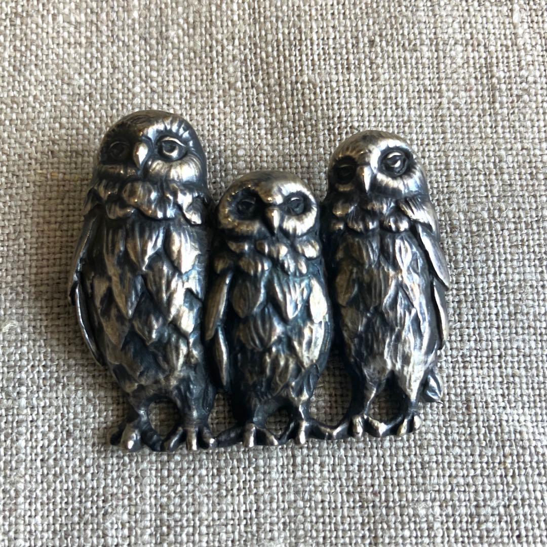 Lisette リゼッタ　ブローシュ・イボー　フクロウ　シルバー