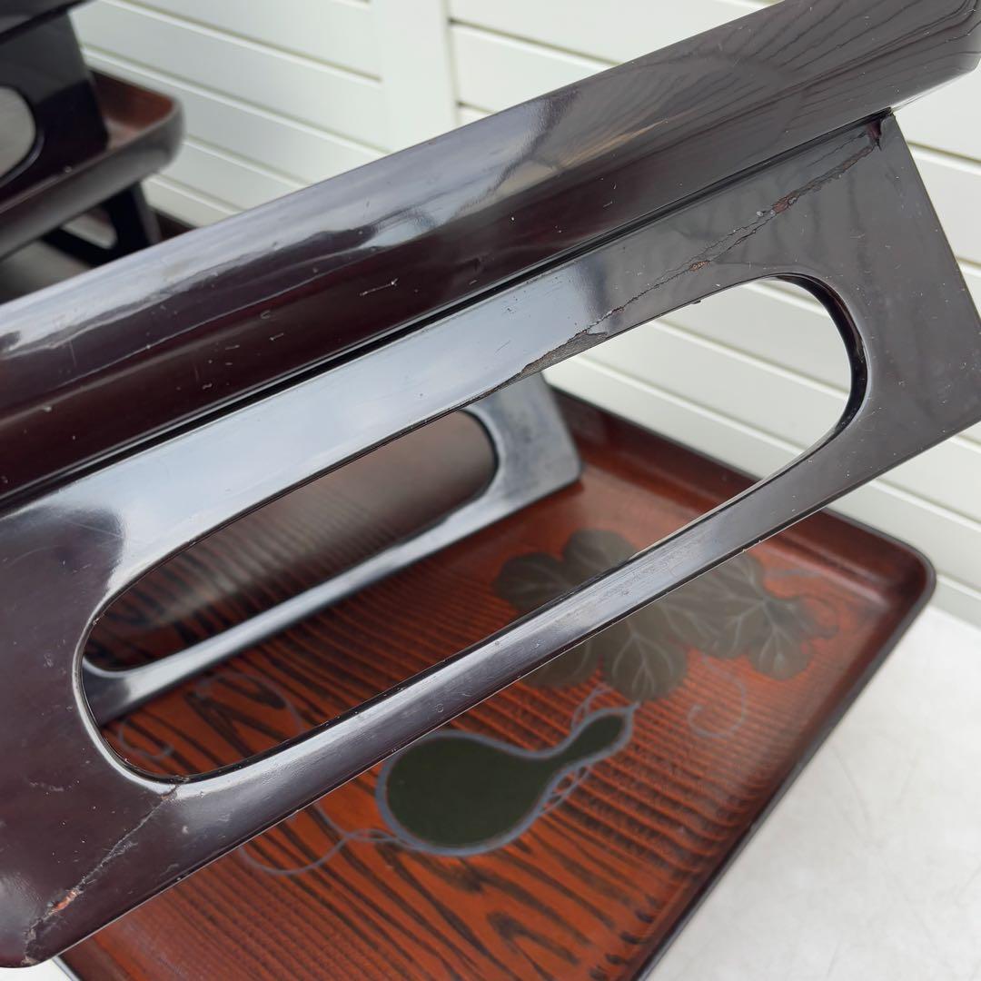 超高級、おもてなしにいかがですか？高台なお盆　漆器　脚付盆