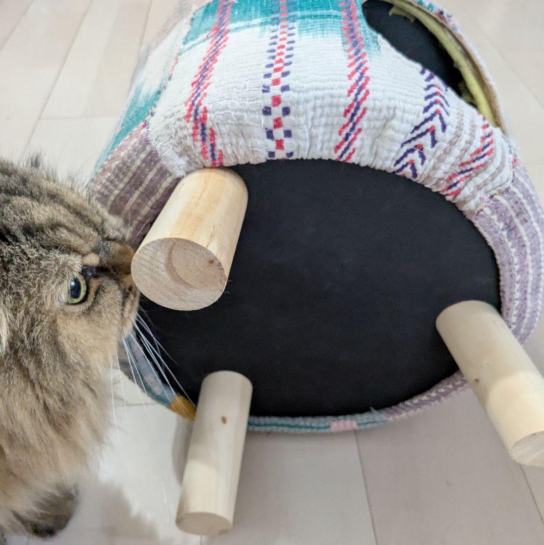 ヴィンテージラリーキルトのペットハウス　スツール　ラウンド　刺し子　刺繍　椅子