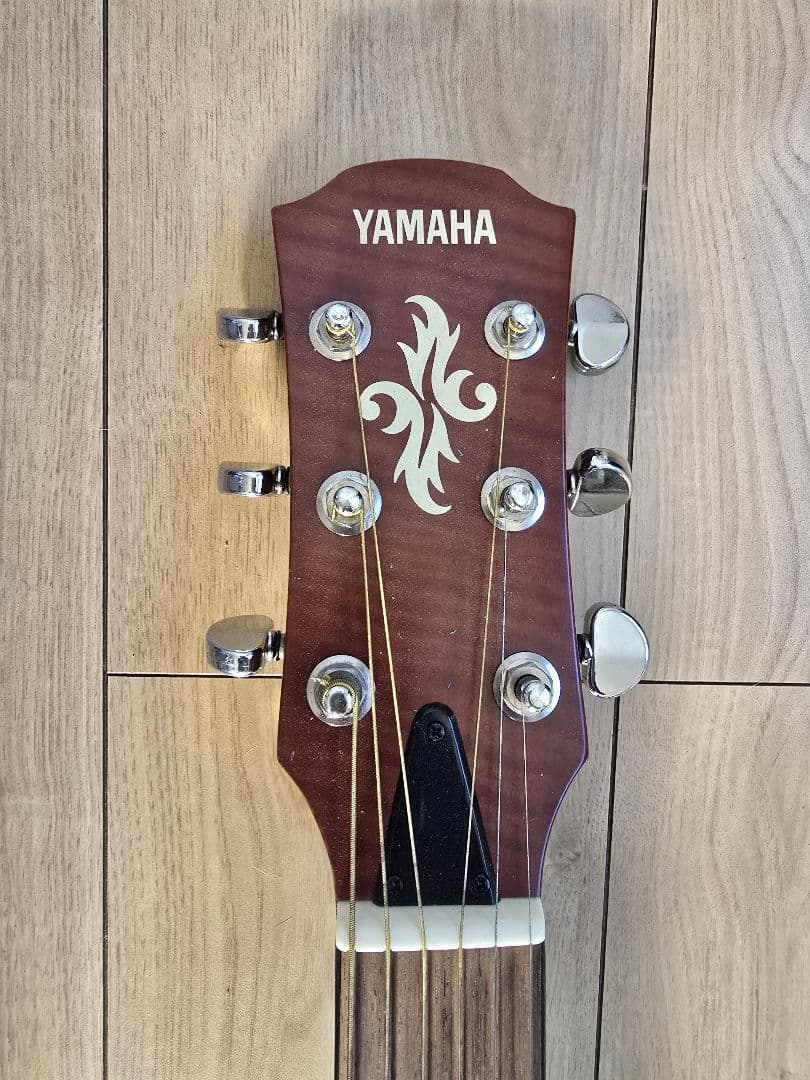 Yamaha APX-4A-SPL アコースティックギター