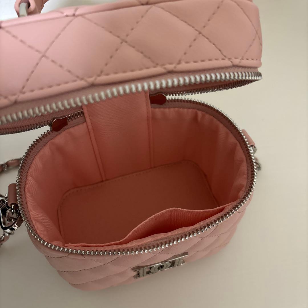 Darich ダーリッチ キルティングスクエアミニバッグ