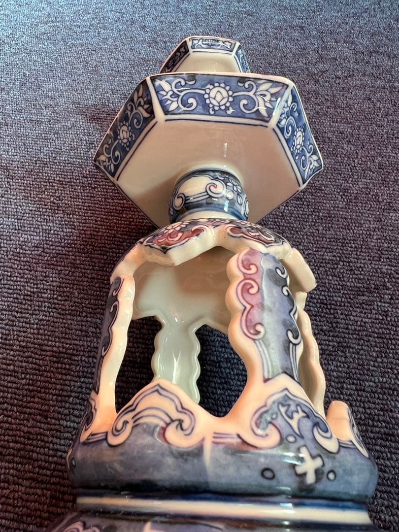 811 中国　大明萬暦年製　瑞雲翔鶴図 燭台 蝋燭台 舞鶴花文燭台