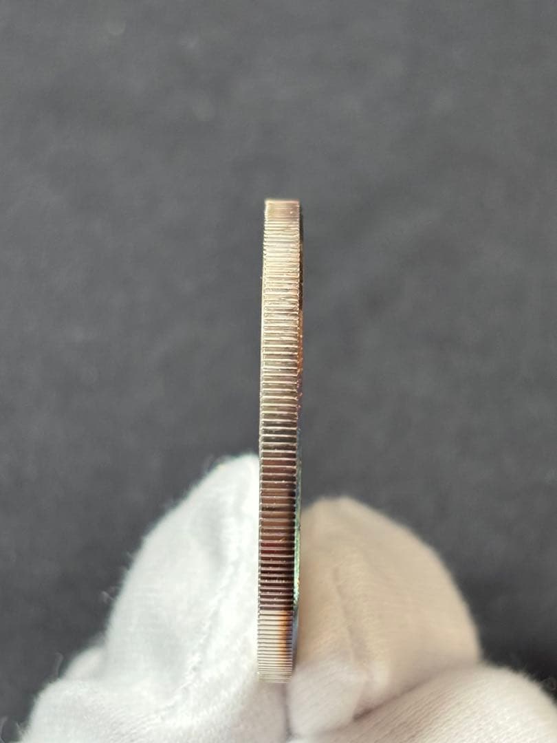 【純銀製】2003 パールハーバーアリゾナメモリアル銀貨 1オンス。ケース付き！