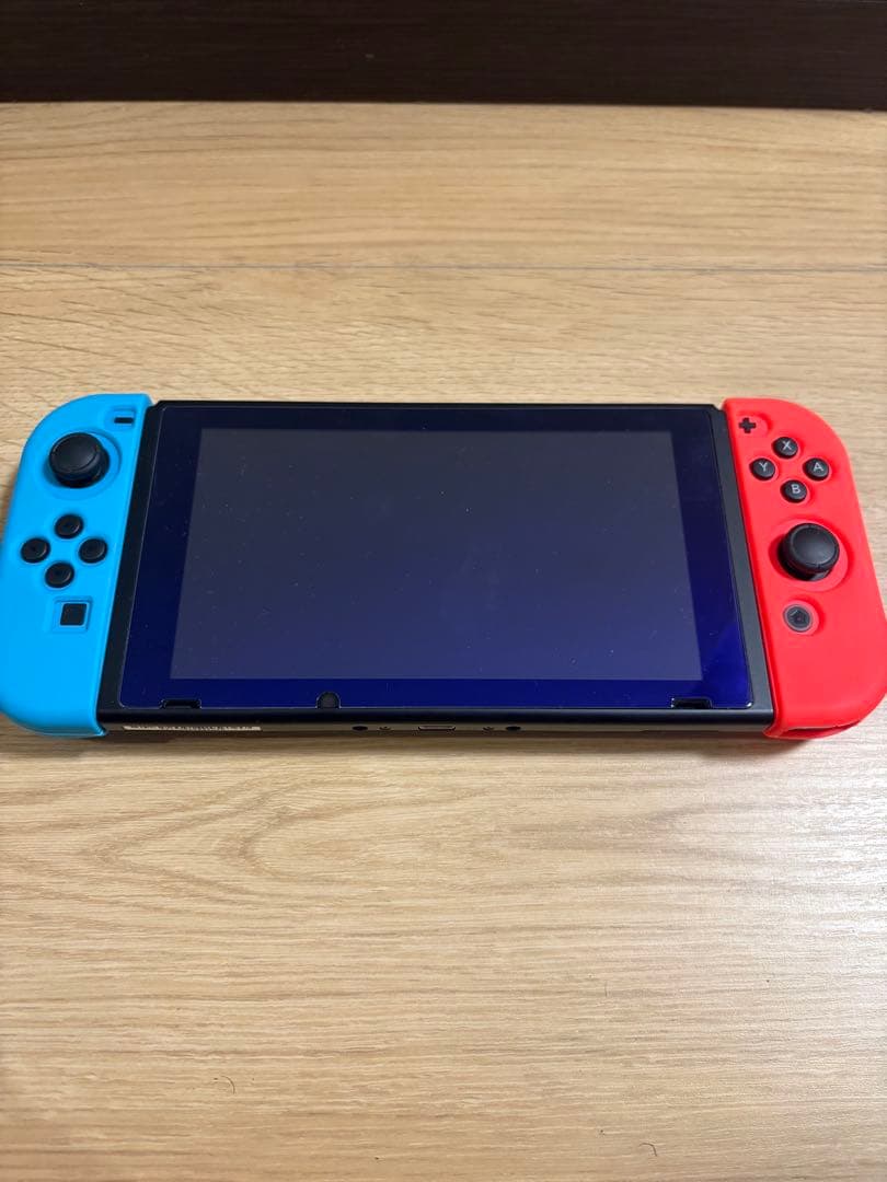 Nintendo Switch 青/赤 Joy-Con