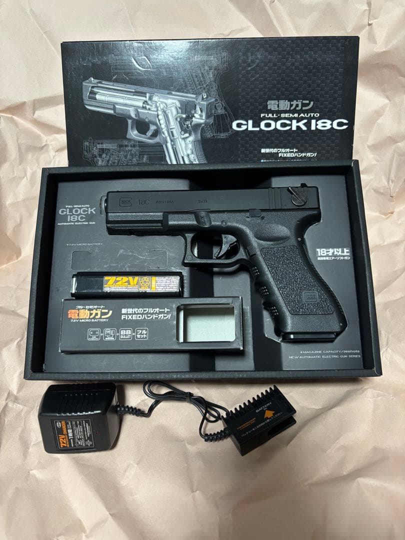 東京マルイ　GLOCK18C※付属品あり