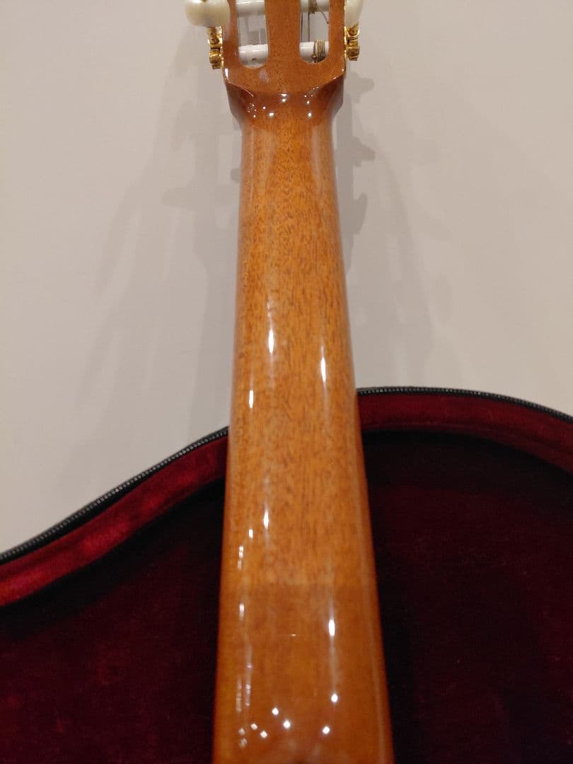 KODAIRA AST100 クラシックギター 日本製 小平ギター　ベーシュ