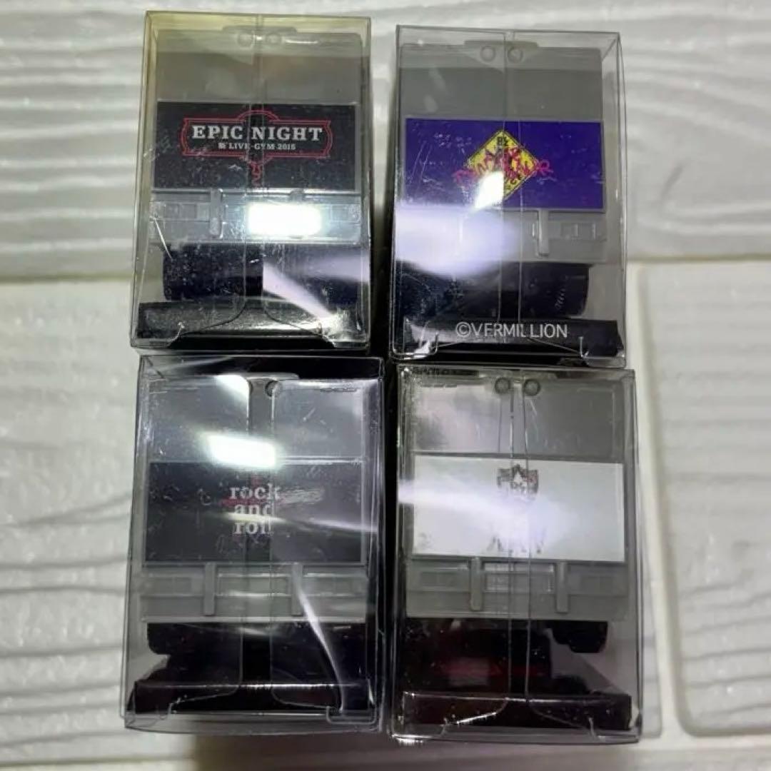 B'z ツアートラック　エピックナイト　ヒノトリ　ダイナソー　エンドレスサマー