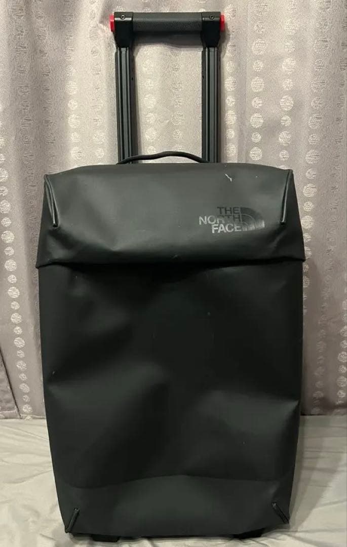 THE NORTH FACE ブラック キャリーケース　ストラトライナー