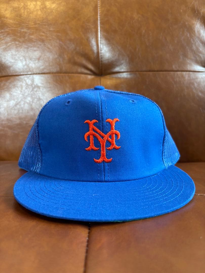 80s 90sデッドストック ニューヨーク メッツ メッシュキャップ つば裏緑￼